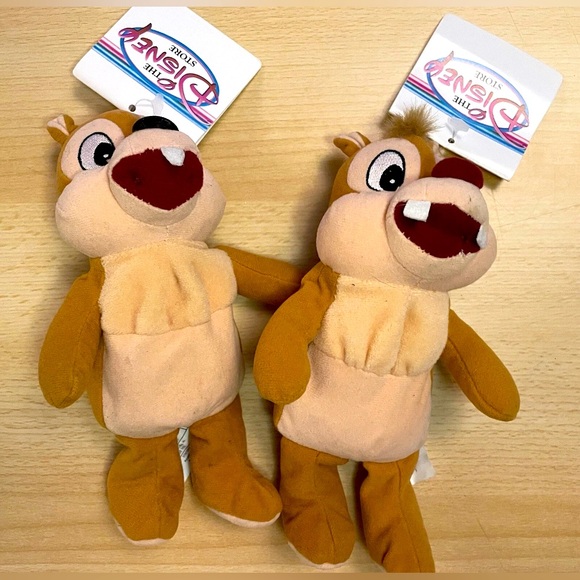 Vintage 90s Disney Store Chip & Dale Beanie Plushes Stuffed Toy Dolls with Tags - Picture 1 of 7